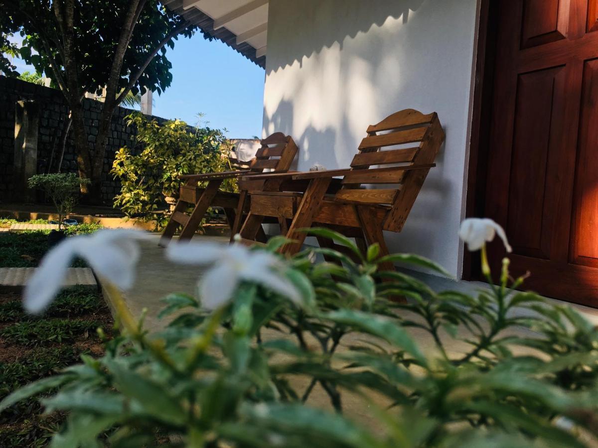 Emma'S Sea View Apartment ดิคเวลลา ภายนอก รูปภาพ